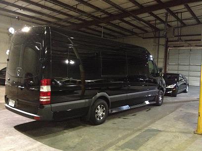 Mercedes - Benz Sprinter Limo 12 Pessenger